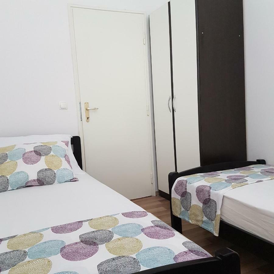 Apartment Lana Kastel Stari Kastela Exterior photo